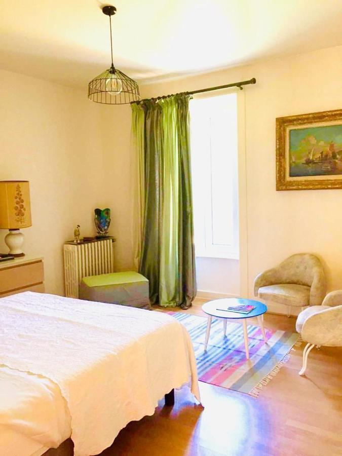La Maison D'Hera Saint-Yrieix-la-Perche Dış mekan fotoğraf